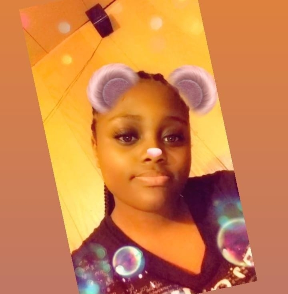 Meet your Posher, Stacey